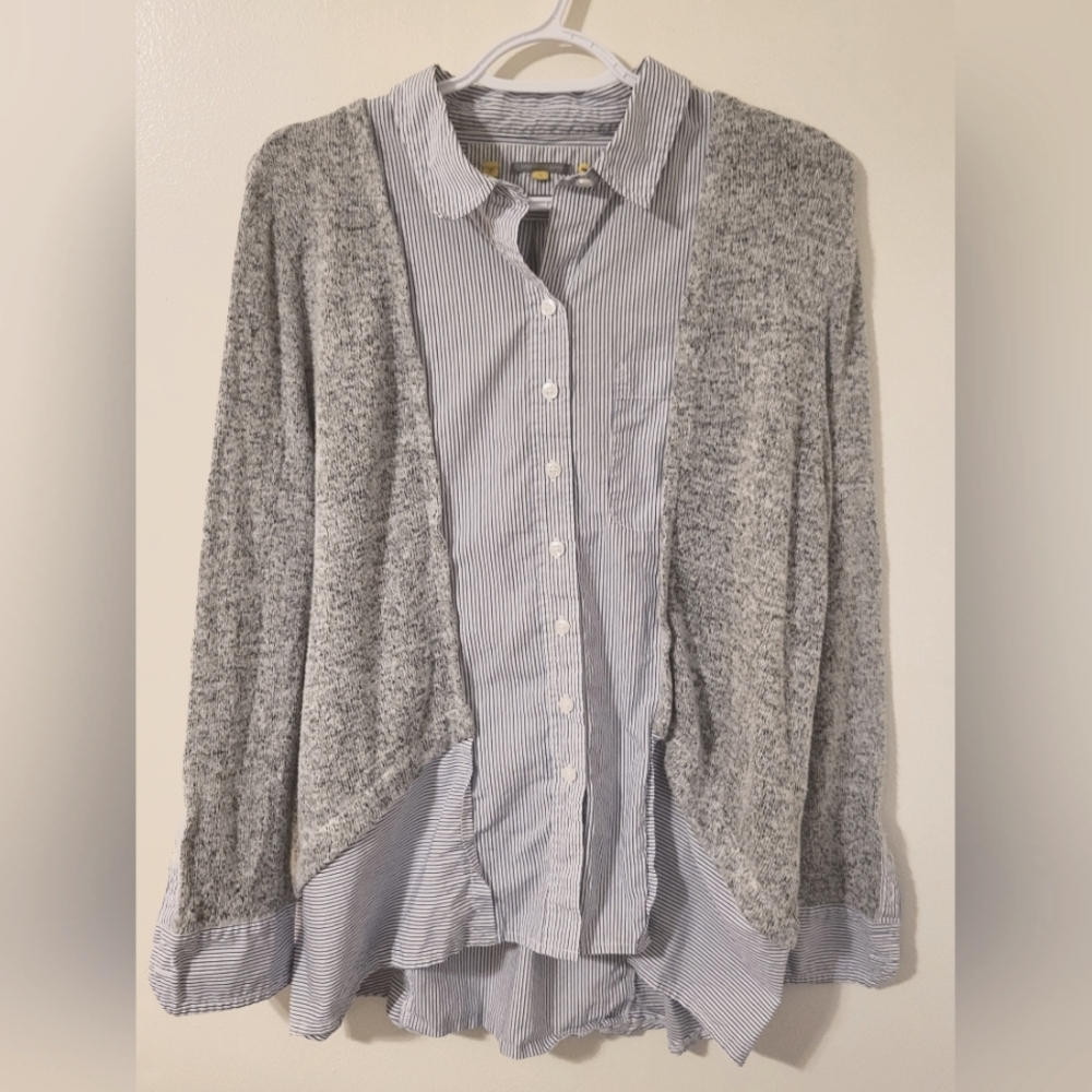 Anthropologie Little Yellow Button Buttondown Top M